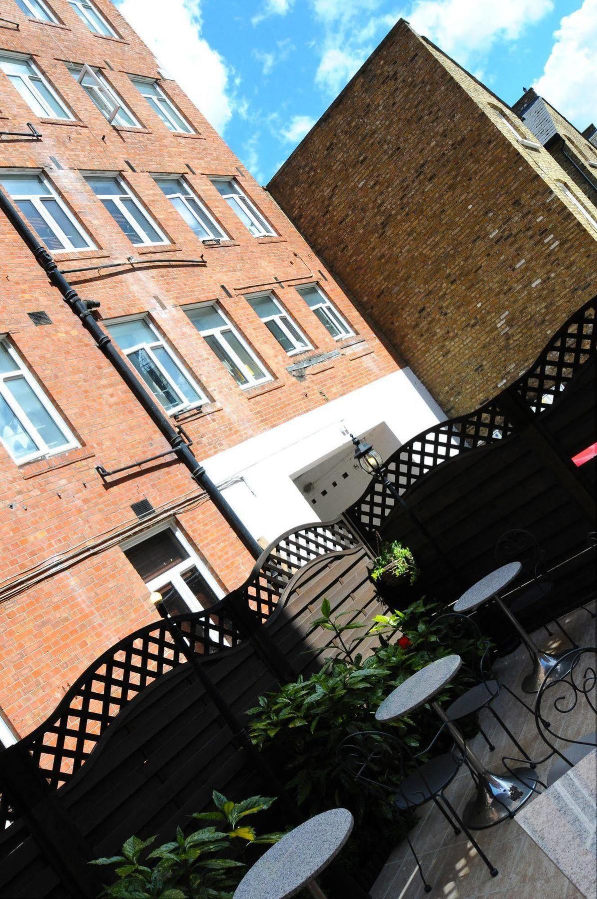 Abercorn House Hostel London Exterior photo